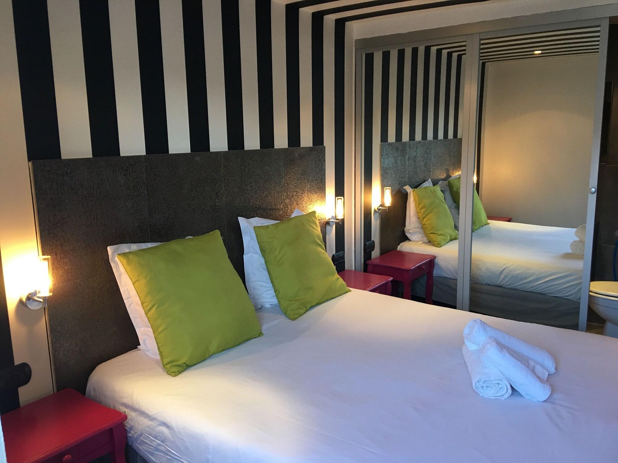 The Element Hotel Paris Eksteriør billede