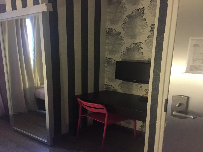 The Element Hotel Paris Eksteriør billede