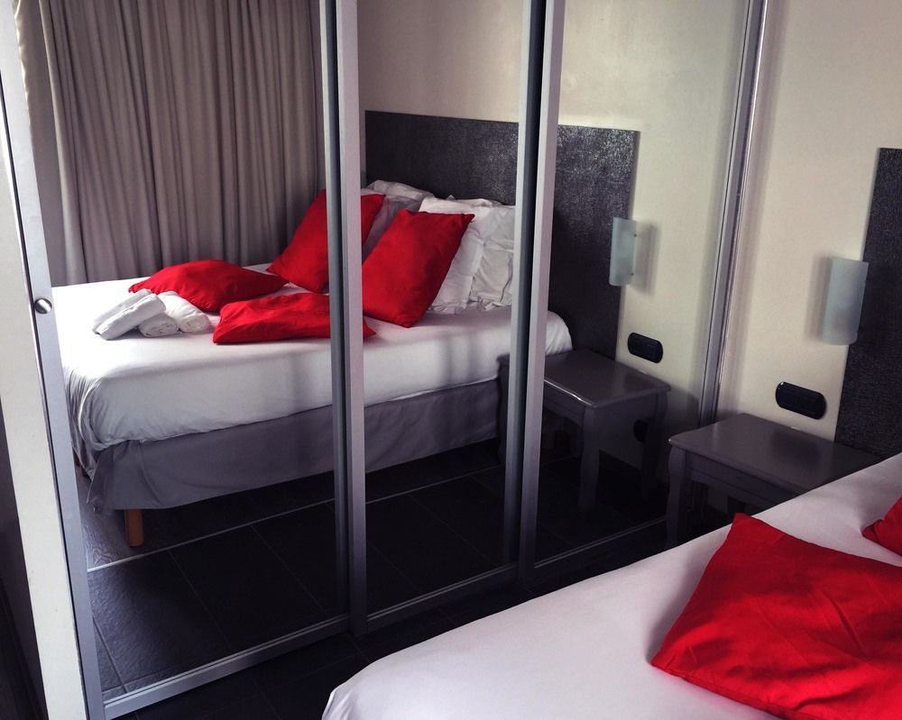 The Element Hotel Paris Eksteriør billede